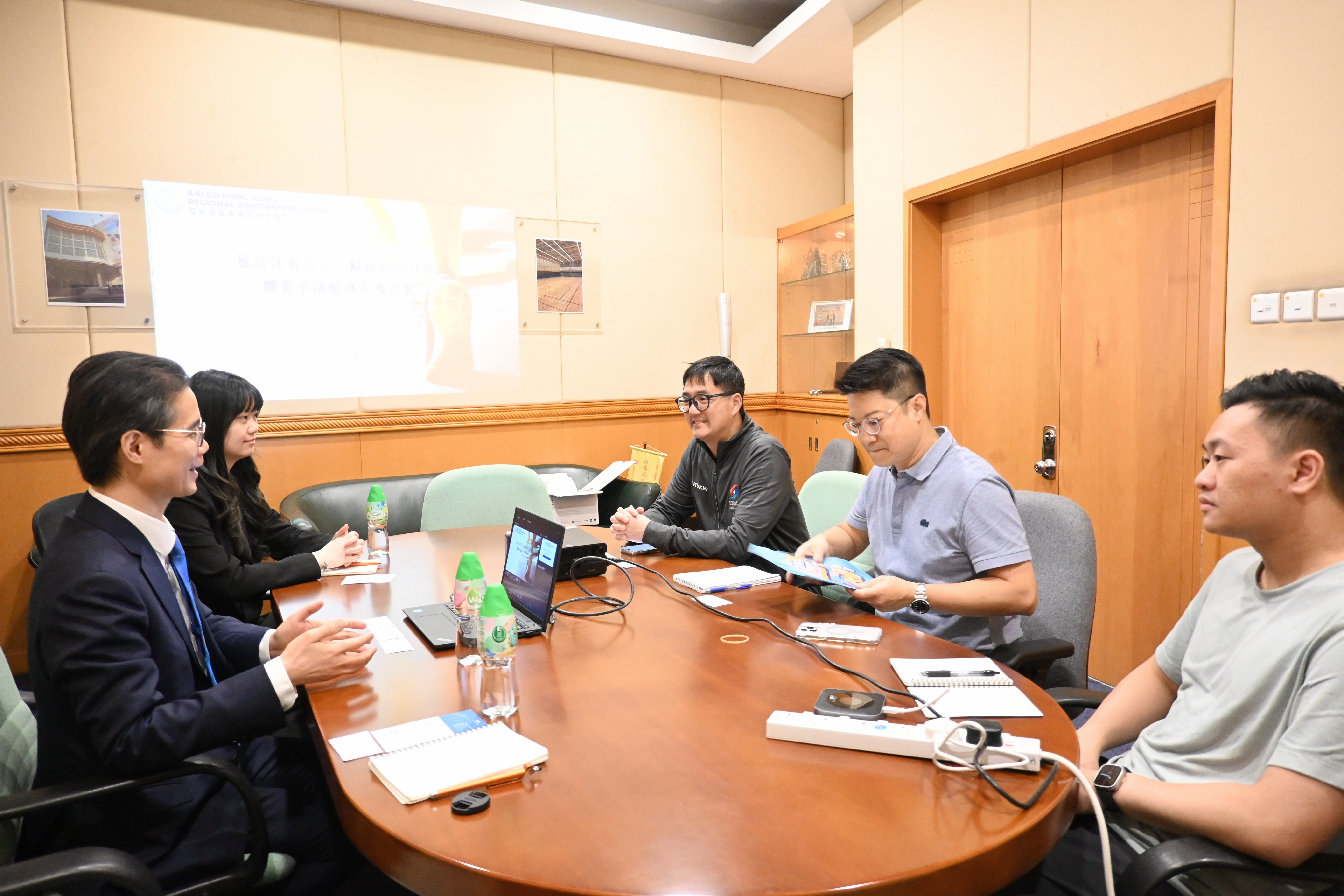 AALCO-HKRAC Visits Squash Association of Hong Kong, China and The Karatedo Federation of Hong Kong, China — Pilot Scheme on Sports Dispute Resolution Receives Strong Support from the Sports Community – 25 March and 16 April 2026