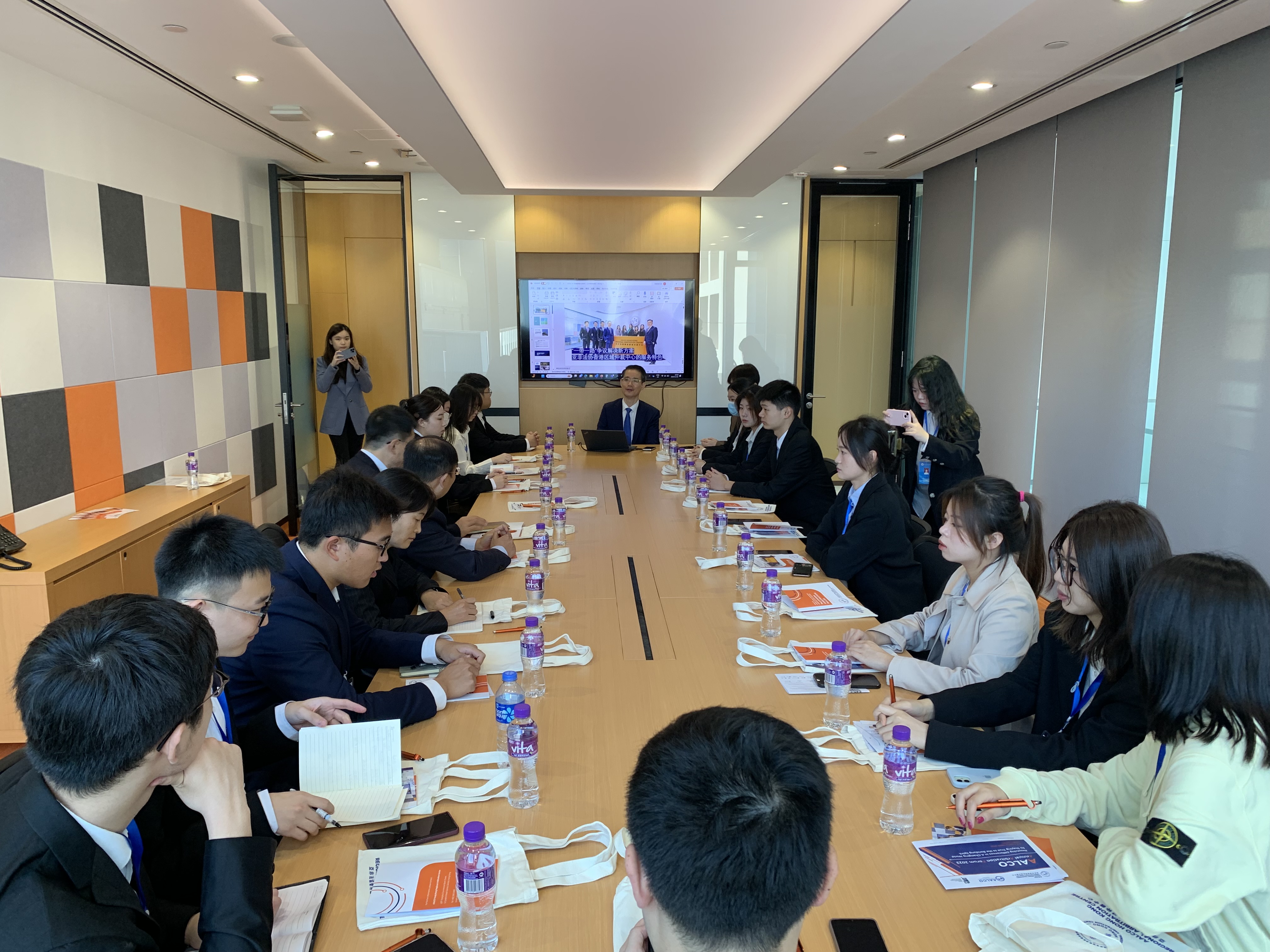 Visit from Shandong University of Political Science and Law – 21 November 2023