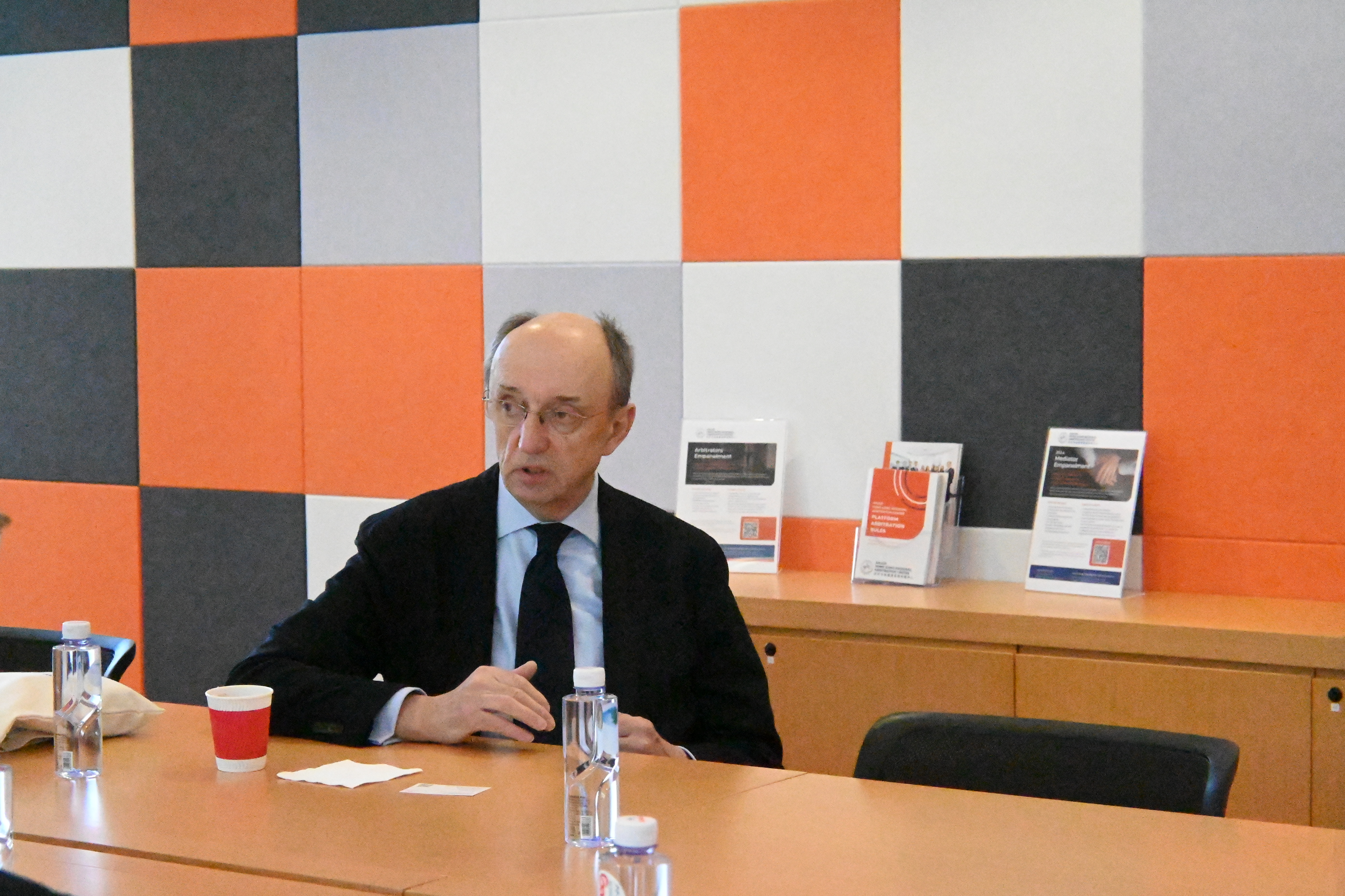 Judge Peter Tomka Visits AALCO-HKRAC – 17 February 2025