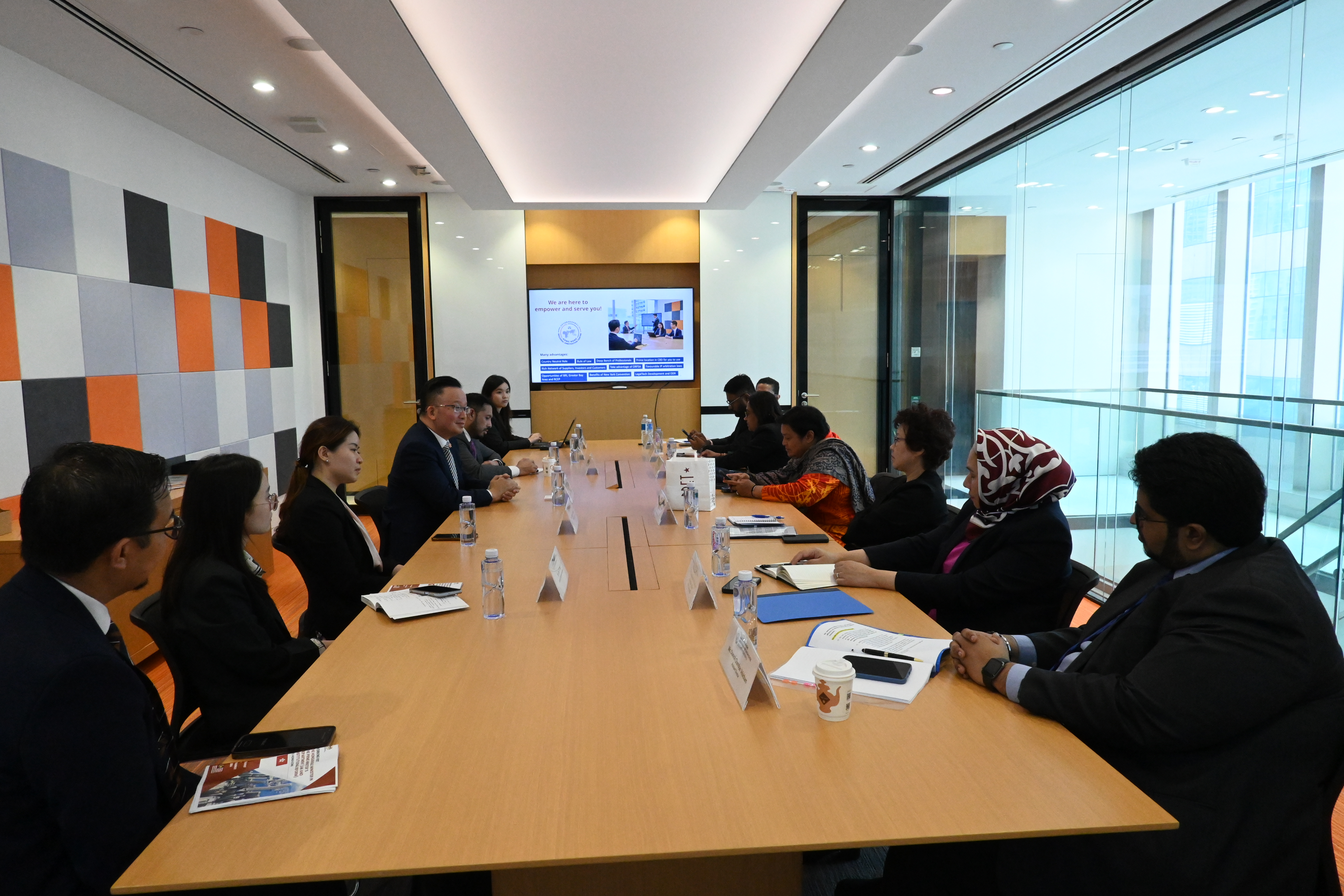 AALCO-HKRAC welcomes Malaysia Minister in the Prime Minister’s Department (Law and Institutional Reform), and delegation from AIAC, the leading disputes resolution centre in Malaysia – 8 August 2024